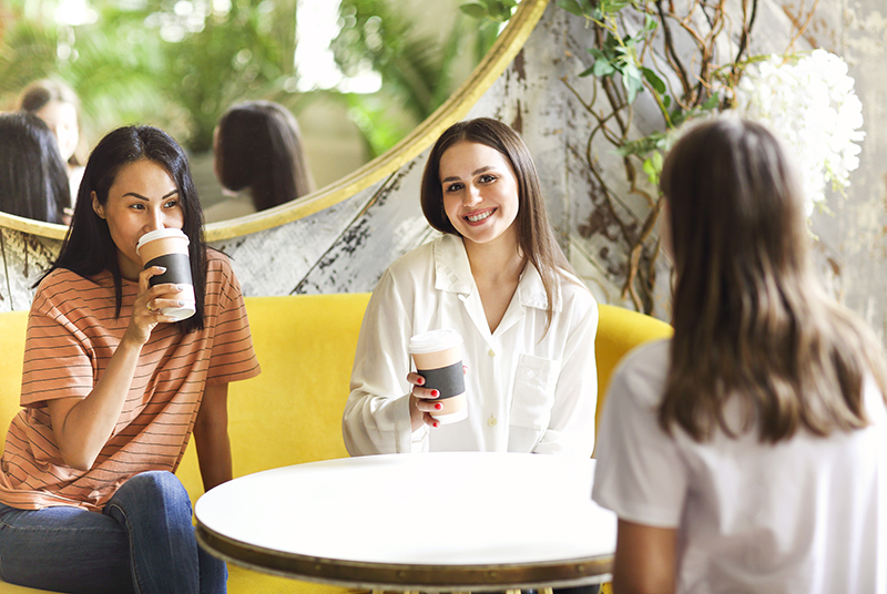 Cupáin Páipéir Díola: Treoir ar Roghnú & Soláthar