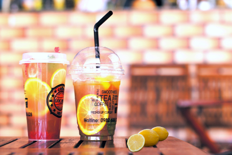 Treoir do Tharnáin Chorn PET: Dome Lid vs Flat Lid